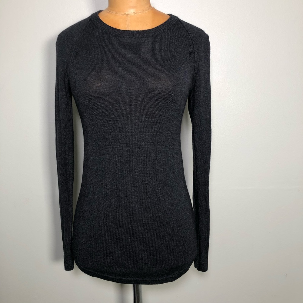 Lululemon grey long sleeve merino wool sweater